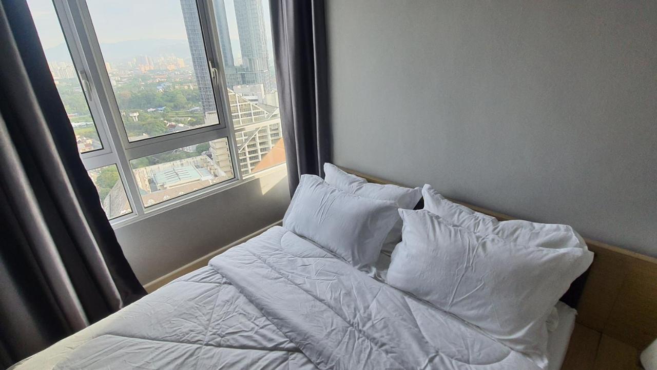 Jalan Tun Razak Walking Distance Ijn, Hkl, Mrt Station, Kpj, Perkeso, Bernama, Tabung Darah, Istana Budaya Kuala Lumpur